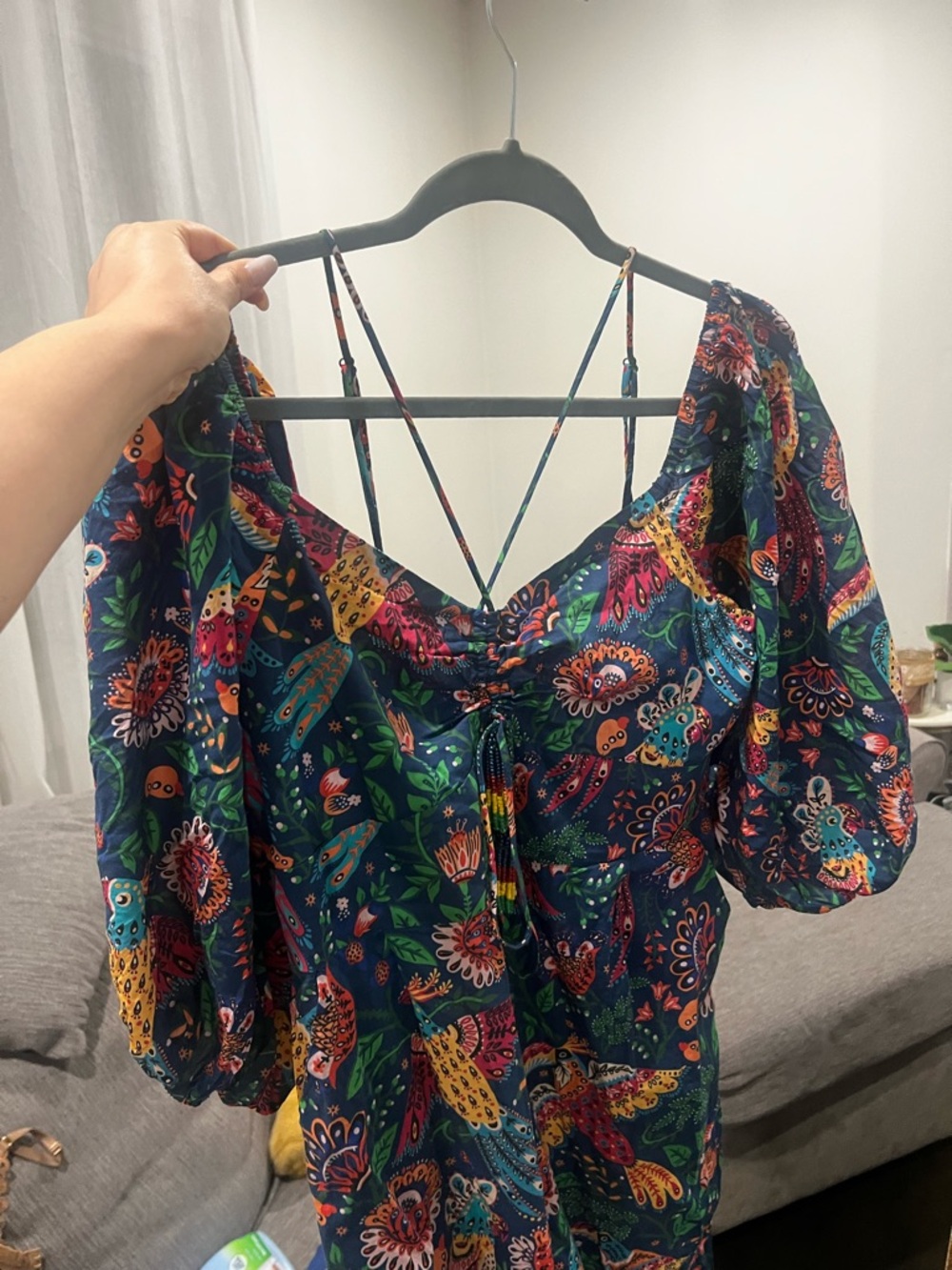 FARM Rio Navy Floral Print V-Neck Jumpsuit with Puff Sleeves - Picture 4 of 4